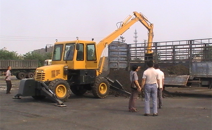 徐州啟揚(yáng)火車站臺側(cè)式卸煤機(jī)扒煤機(jī)扒料機(jī)